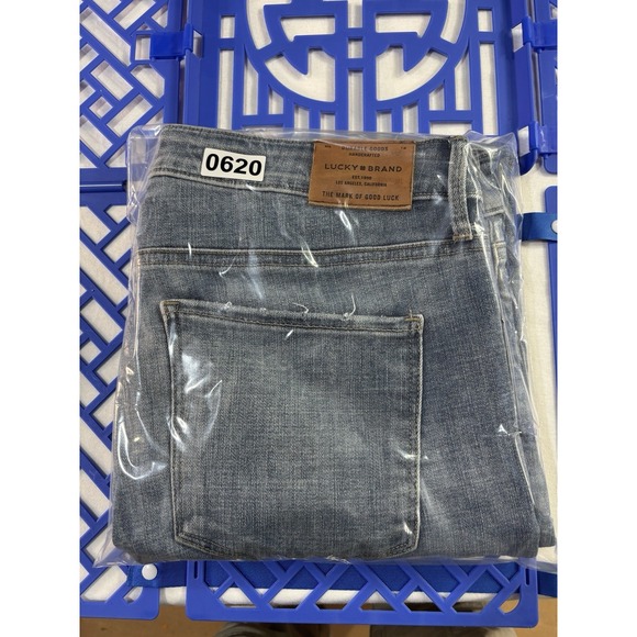 Lucky Brand Women's Jeans Size 14/32 Light Wash Stretch Skinny Denim - Picture 8 of 8